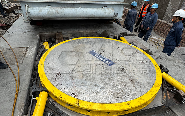 液壓轉(zhuǎn)盤用于大型發(fā)電機(jī)安裝定位